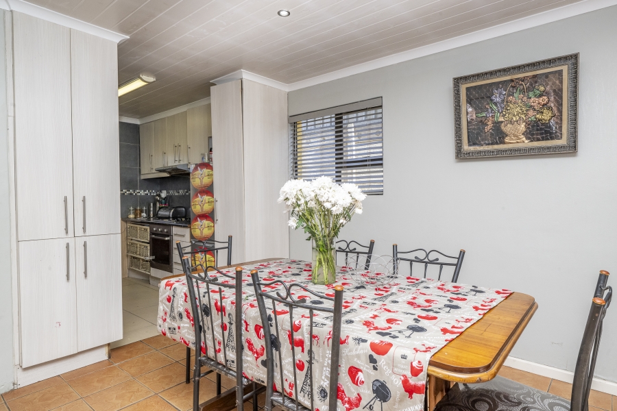 3 Bedroom Property for Sale in Scottsdene Western Cape